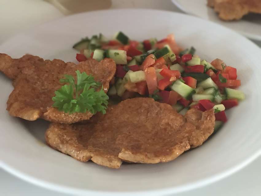 low-carb-spicy-pork-medallions low-carb-spicy-pork-medallions