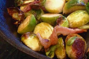 Low Carb Pan Roasted Brussels Sprouts and Bacon