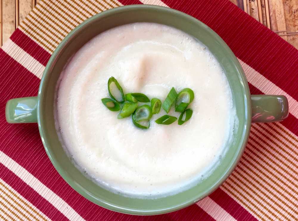 Low Carb Cauliflower & Goat Cheese Soup