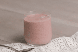Keto berry chia seeds pudding